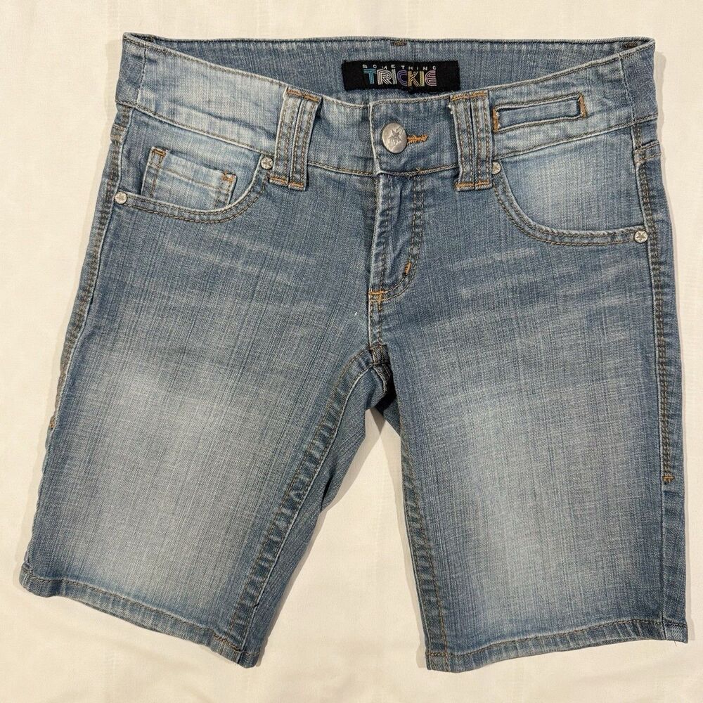 Something Trickie Vintage Y2K Low Rise Jean Bermuda Shorts Juniors Womens Size 7